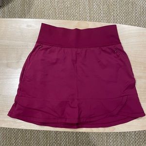 ADIDAS “Frill” golf or tennis skirt / skort, size small